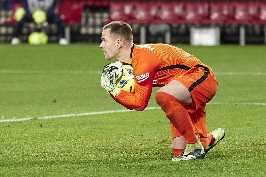 格拉纳达大胜，继续追赶前列球队的简单介绍