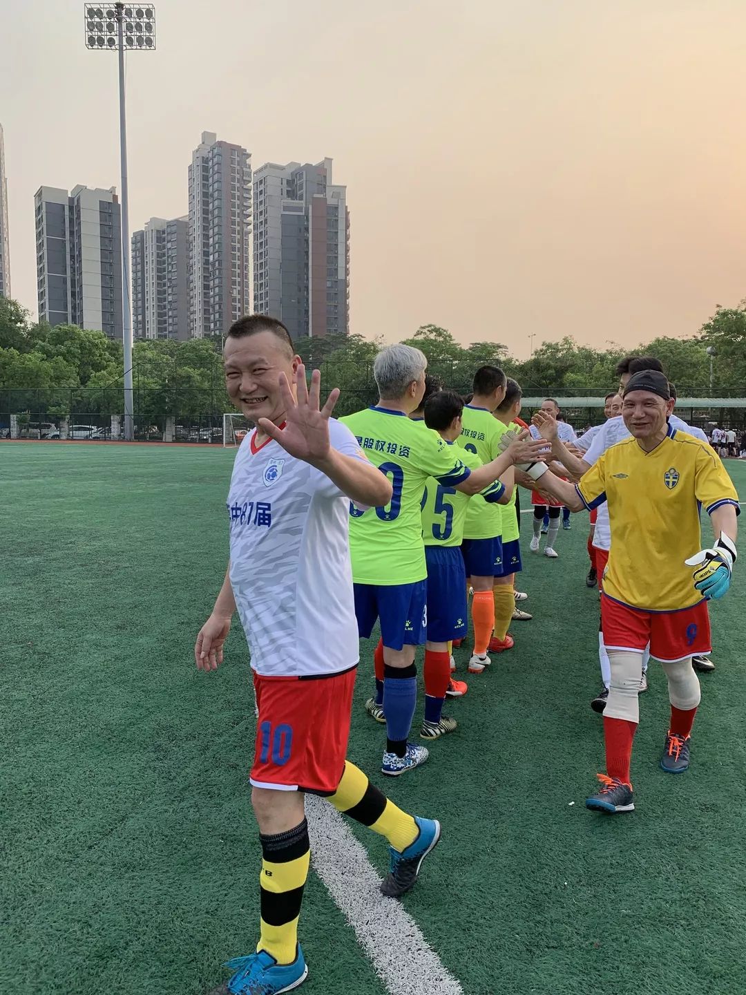 甘冈再下一城，取得法国足球联赛历史最佳战绩