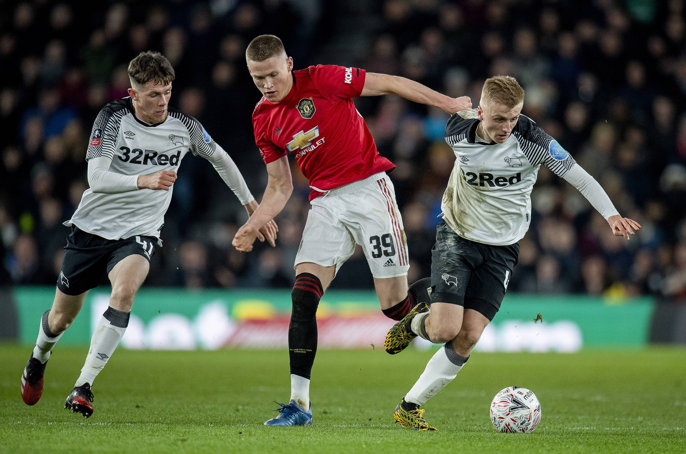 甘冈再下一城，取得法国足球联赛历史最佳战绩