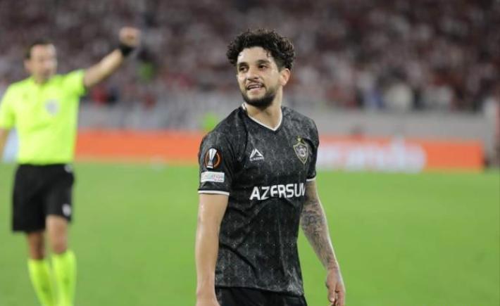 包含欧洲篮球冠军联赛：塞维利亚主场击败贝尔格莱德的词条