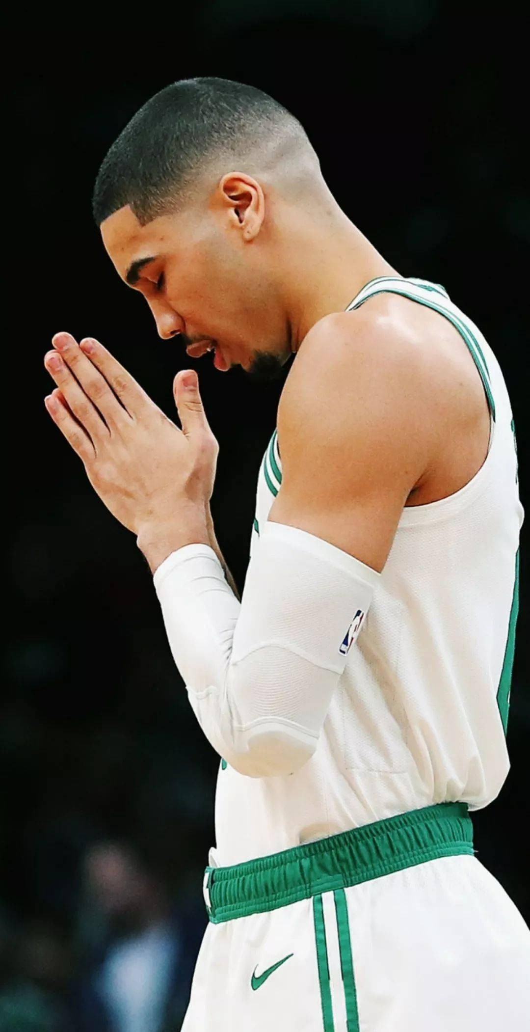 包含爵士完胜独行侠，塔图姆惊艳四座的词条