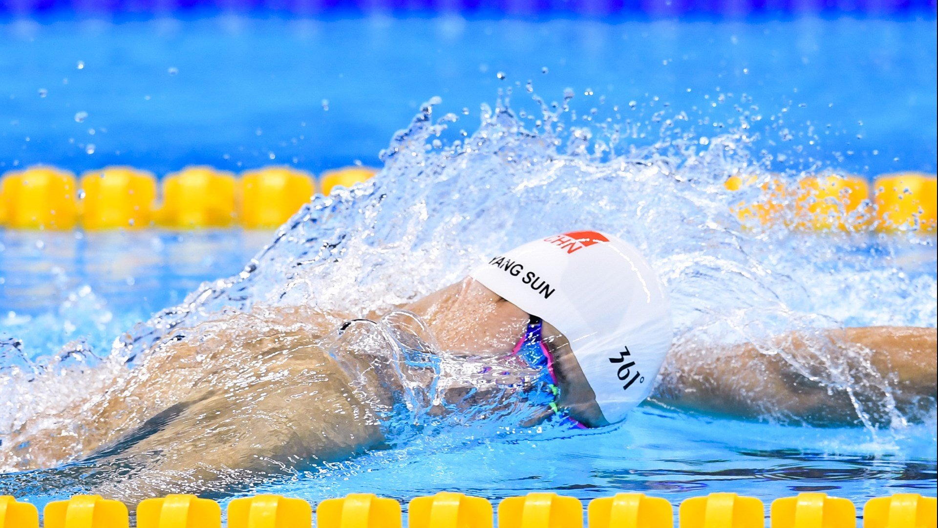 从墨尔本到蒙特卡洛，辛纳如何以澳网式统治力，重新定义红土赛场